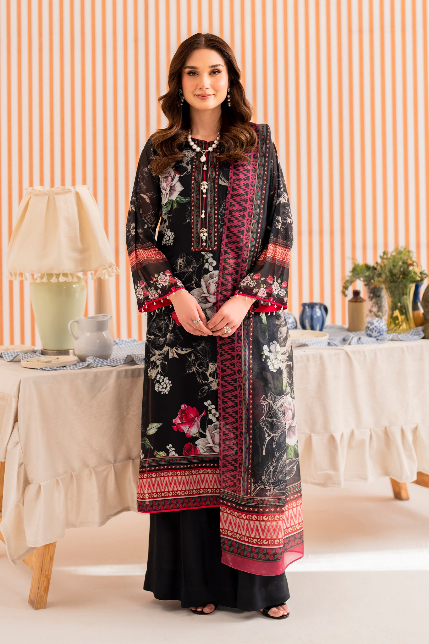 RAYA - 3 piece printed georgette in black with roses